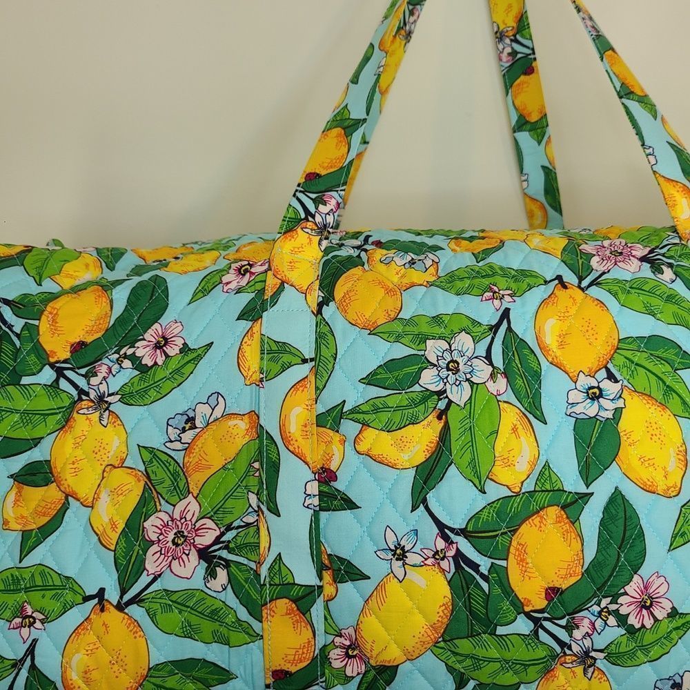 NEW Vera Bradley Lemon Grove XL Travel Duffel - Picture 7 of 10